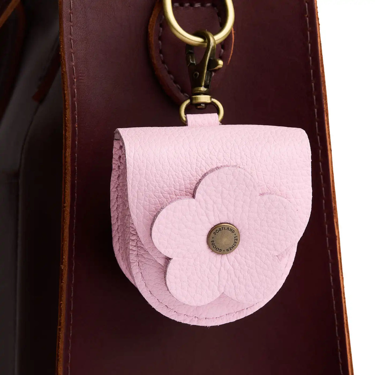 Petunia Pouch