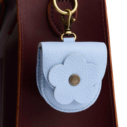 Petunia Pouch
